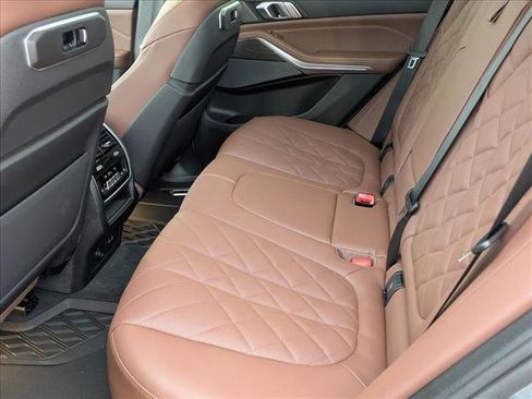 New 2026 BMW X5 xDrive40i w/ M Sport Package image 17
