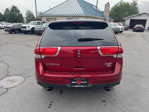 Used 2013 Lincoln MKX AWD image 4