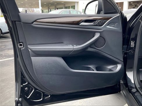 Used 2024 BMW X4 xDrive30i image 26