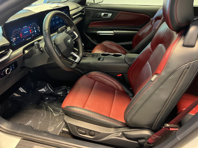 Used 2024 Ford Mustang GT Premium RWD image 6
