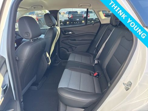 New 2026 Chevrolet Trax LT image 13