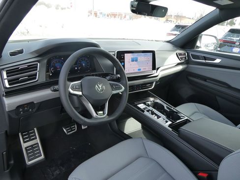 New 2026 Volkswagen Atlas Cross Sport SEL R-Line image 7