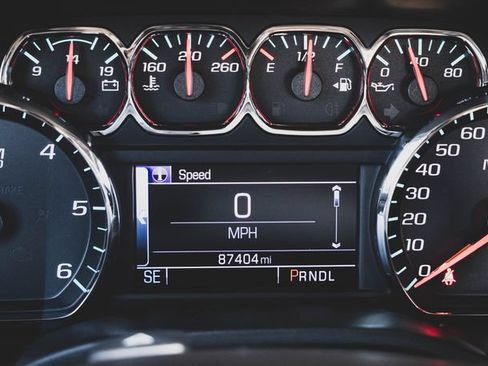 Used 2017 Chevrolet Silverado 1500 LT w/ Max Trailering Package AWD/4WD image 6