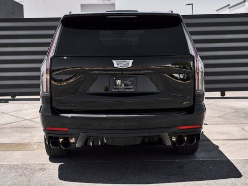 Used 2026 Cadillac Escalade V AWD/4WD image 20