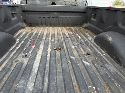 Used 2022 Ford F350 XLT image 5