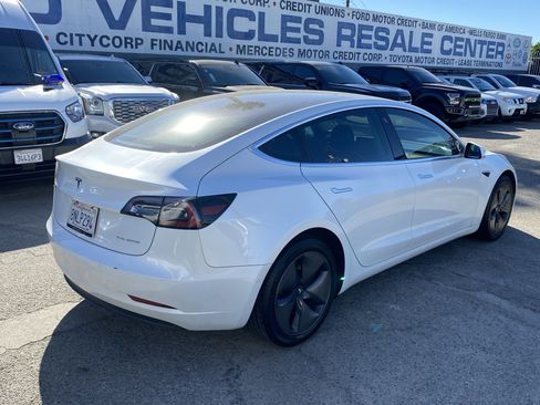 Used 2020 Tesla Model 3 Long Range image 9