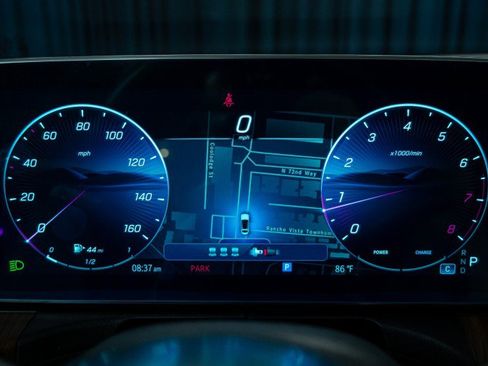 Certified 2025 Mercedes-Benz C 300 Sedan image 16