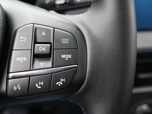 New 2025 Ford Maverick XLT w/ XLT Luxury Package image 17