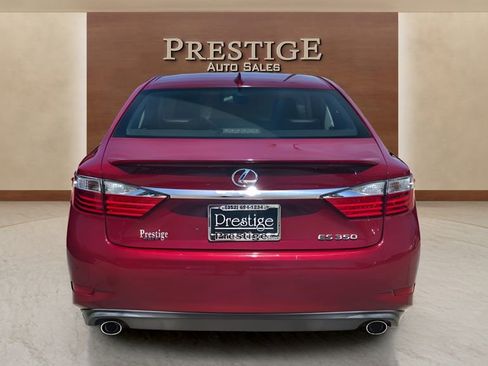 Used 2015 Lexus ES 350 w/ Luxury Package FWD image 13