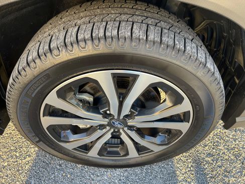 Used 2024 Subaru Forester Limited image 22