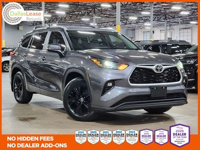 Used 2023 Toyota Highlander XLE