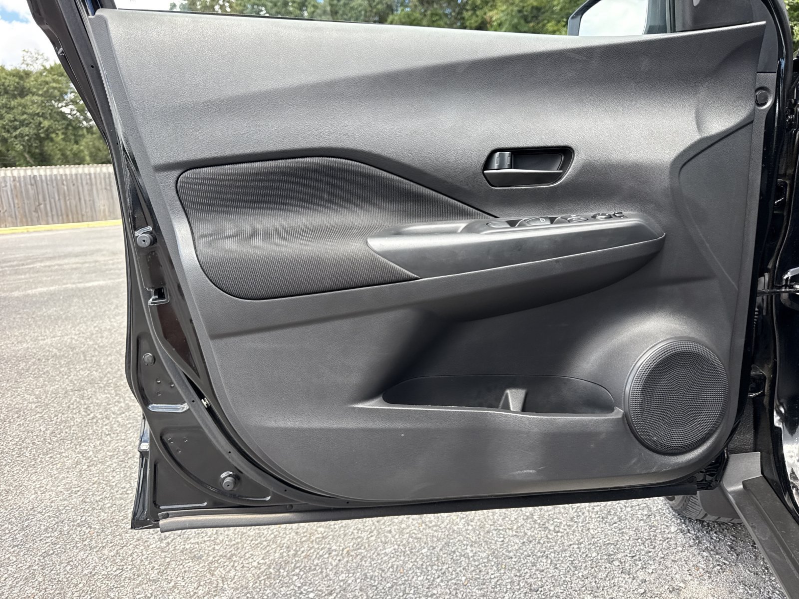 Used 2024 Nissan Kicks S FWD image 13