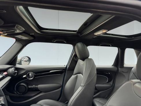 Used 2023 MINI Cooper S image 11