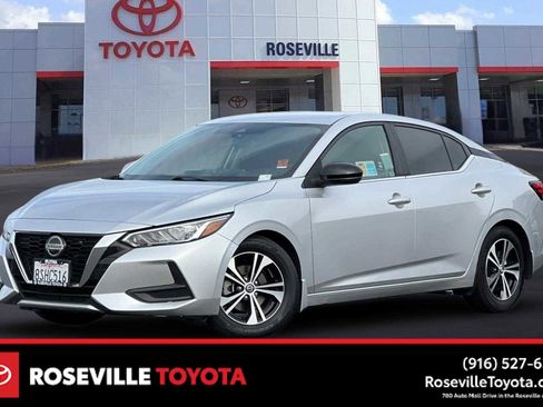 Used 2020 Nissan Sentra SV image 1