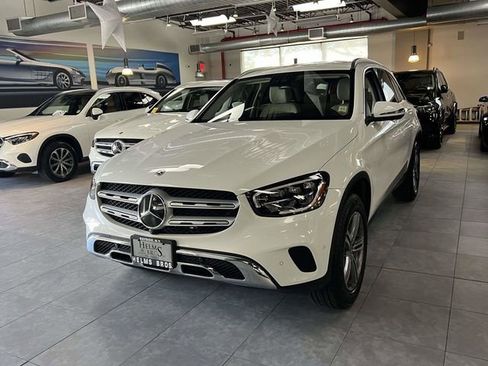 Certified 2022 Mercedes-Benz GLC 300 4MATIC image 3