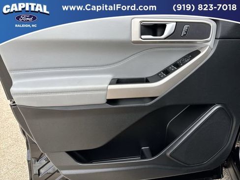 Certified 2023 Ford Explorer XLT w/ Equipment Group 202A AWD/4WD image 19