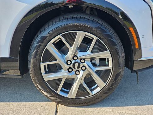 New 2026 Cadillac Optiq Luxury 1 AWD/4WD image 9