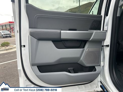 New 2026 Ford F250 XLT w/ XLT Premium Package AWD/4WD image 47