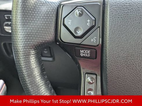 Used 2023 Toyota 4Runner TRD Off-Road Premium w/ Moonroof Package AWD/4WD image 25