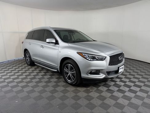 Used 2018 INFINITI QX60 FWD w/ Premium Plus Package image 7