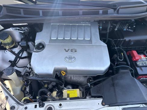 Used 2009 Toyota Sienna LE FWD image 28