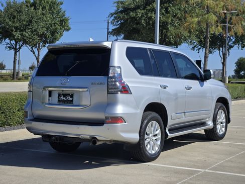 Used 2017 Lexus GX 460 Premium AWD/4WD image 5
