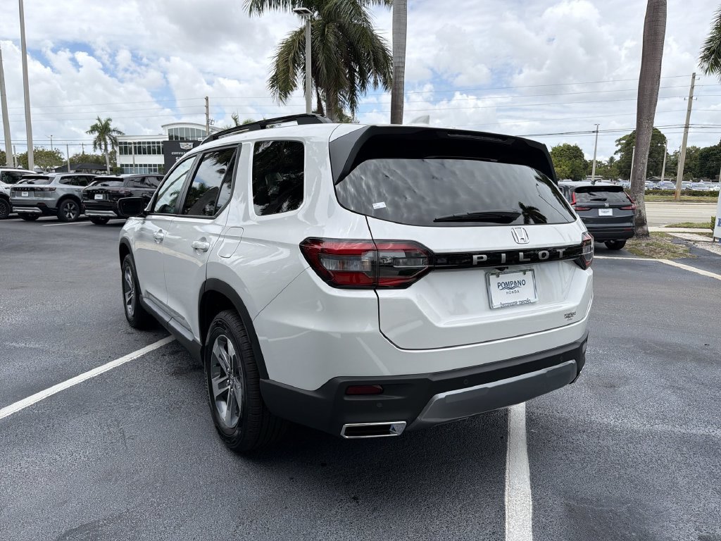 New 2026 Honda Pilot EX-L image 6