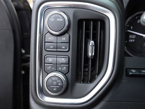 Used 2021 GMC Sierra 1500 AT4 w/ AT4 Value Package image 27