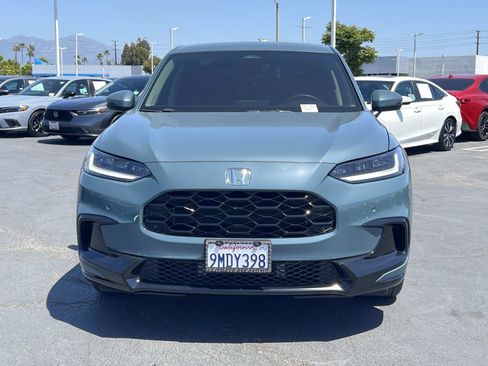 Certified 2024 Honda HR-V EX-L image 4