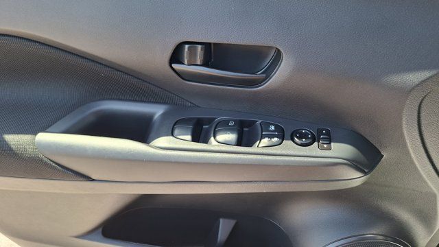 Certified 2025 Nissan Kicks Play S FWD image 17