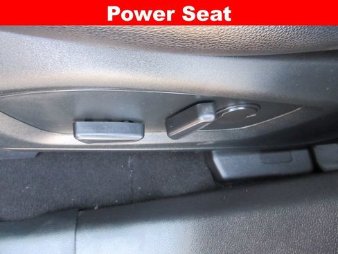 Used 2020 Ford Explorer XLT w/ Equipment Group 202A AWD/4WD image 27