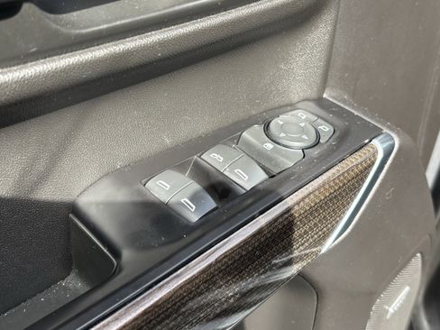 Used 2020 Chevrolet Silverado 1500 RST image 15