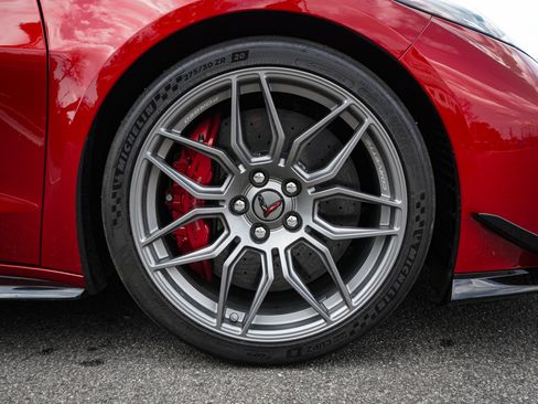 Used 2024 Chevrolet Corvette Z06 w/ Z07 Performance Package image 14