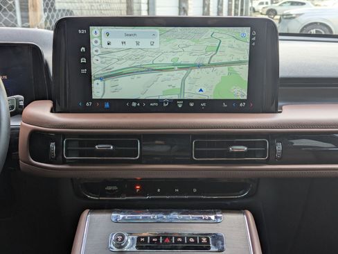 Used 2025 Lincoln Aviator Reserve w/ Illumination Package image 18