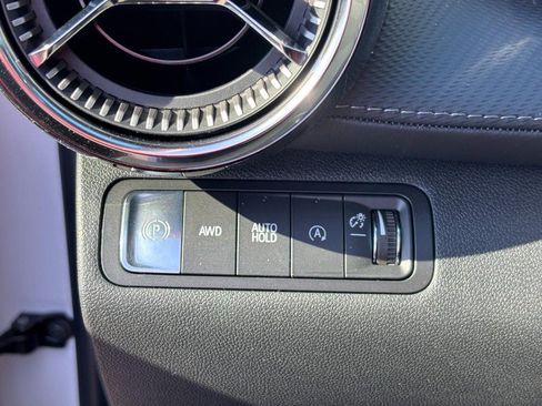 New 2026 Chevrolet Equinox LT w/ Convenience Package II image 12