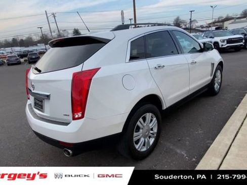 Used 2016 Cadillac SRX FWD image 9