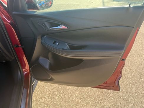 Used 2022 Buick Encore GX Preferred w/ Cold Weather Comfort Package image 19