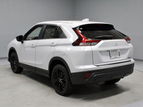 New 2026 Mitsubishi Eclipse Cross LE image 6