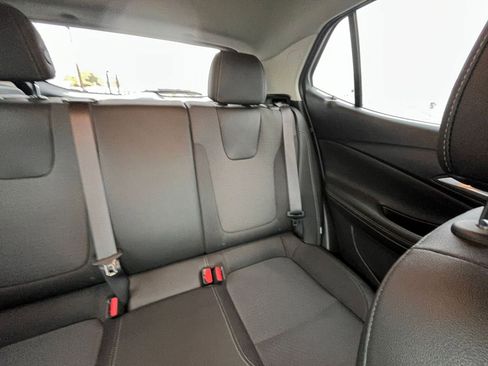 Used 2025 Buick Encore GX Preferred image 35