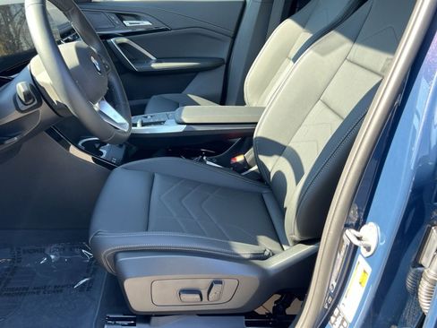 New 2026 BMW X1 xDrive28i w/ Technology Package AWD/4WD image 10