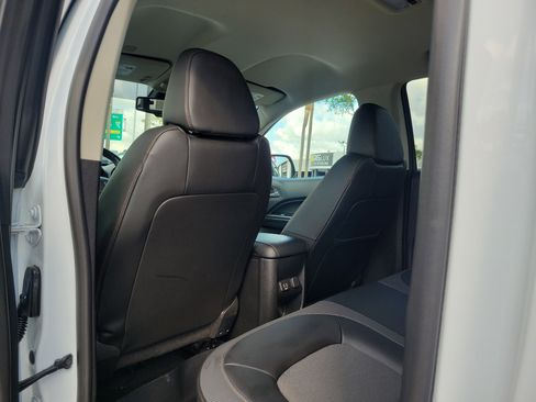 Used 2022 GMC Canyon AT4 w/ Trailering Package image 14