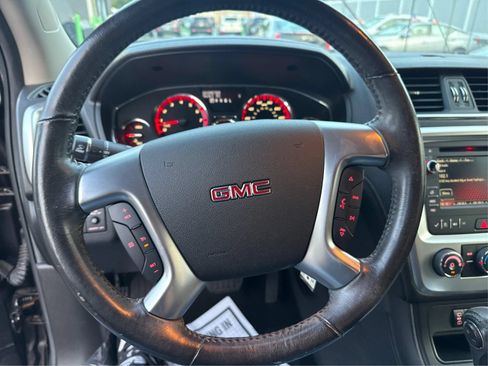 Used 2016 GMC Acadia SLE AWD/4WD image 17
