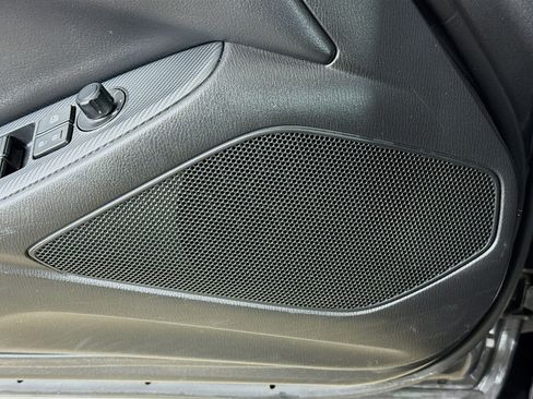 Used 2023 MAZDA MX-5 Miata Grand Touring w/ Weather Package image 22