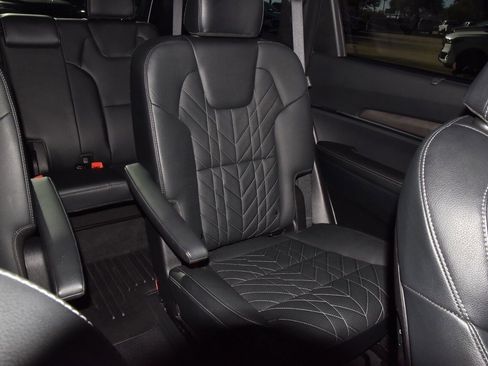 Used 2024 Kia Telluride SX X-Line image 22