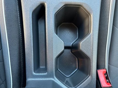 Used 2025 Volkswagen Jetta Sport image 30