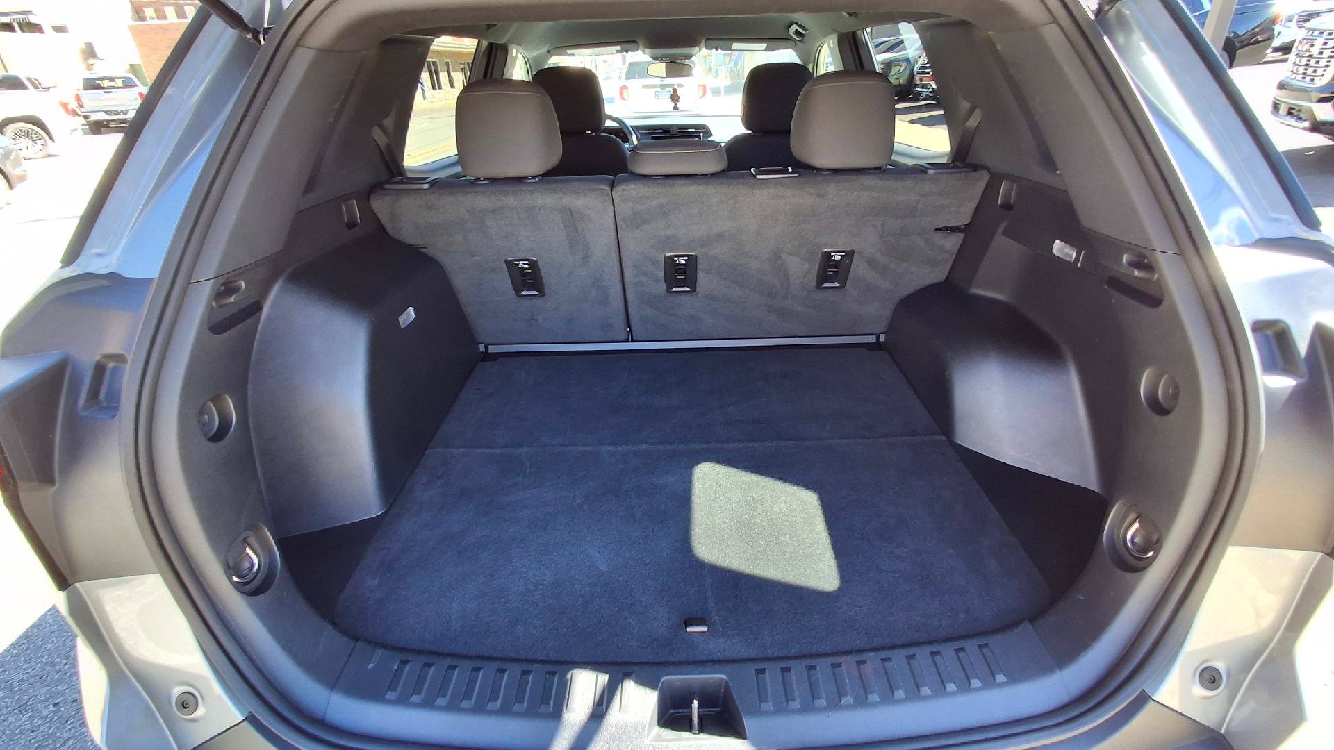 Used 2026 GMC Terrain Elevation AWD/4WD image 9