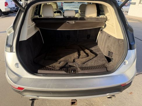 Used 2015 Lincoln MKC AWD 4dr w/ Equipment Group 102A Reserve image 9