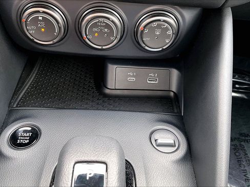 Used 2024 Nissan Z Performance w/ Heritage Edition RWD image 16