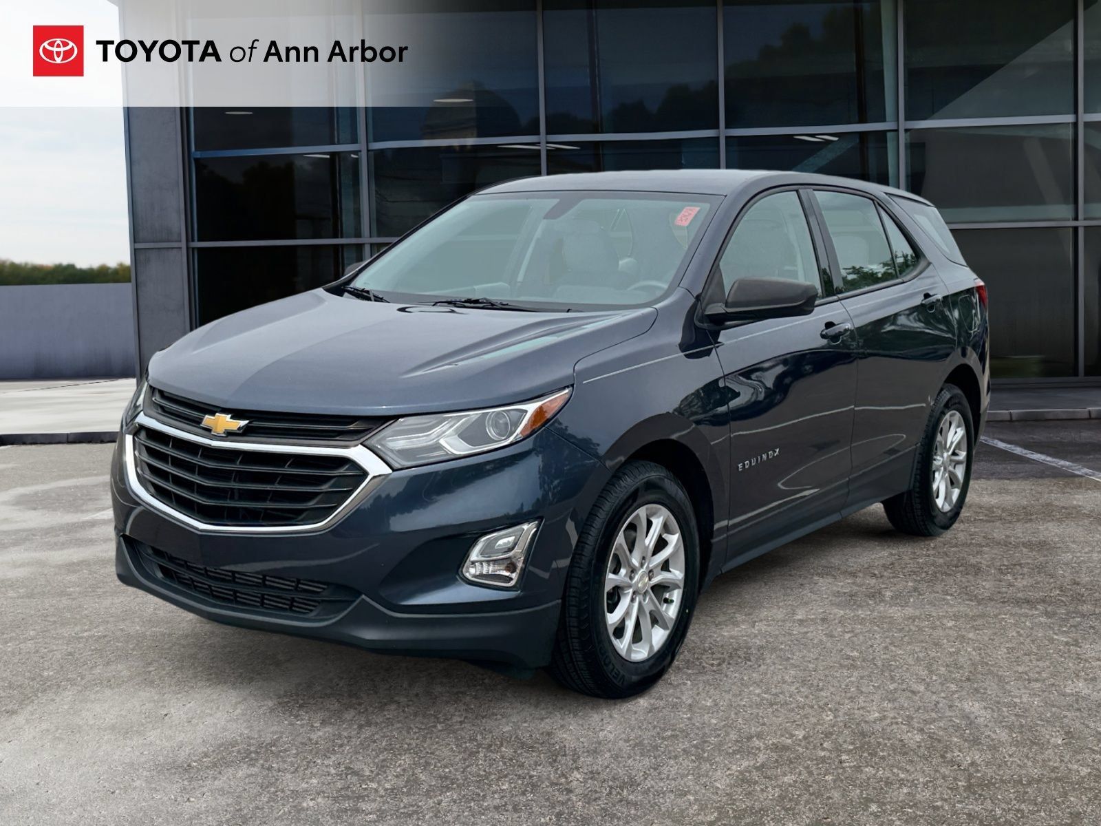Used 2019 Chevrolet Equinox LS FWD image 8