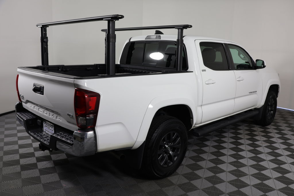 Used 2023 Toyota Tacoma SR5 AWD/4WD image 8